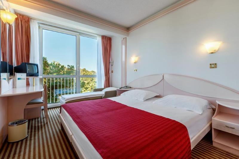 Zorna Plava Laguna Hotel 3*